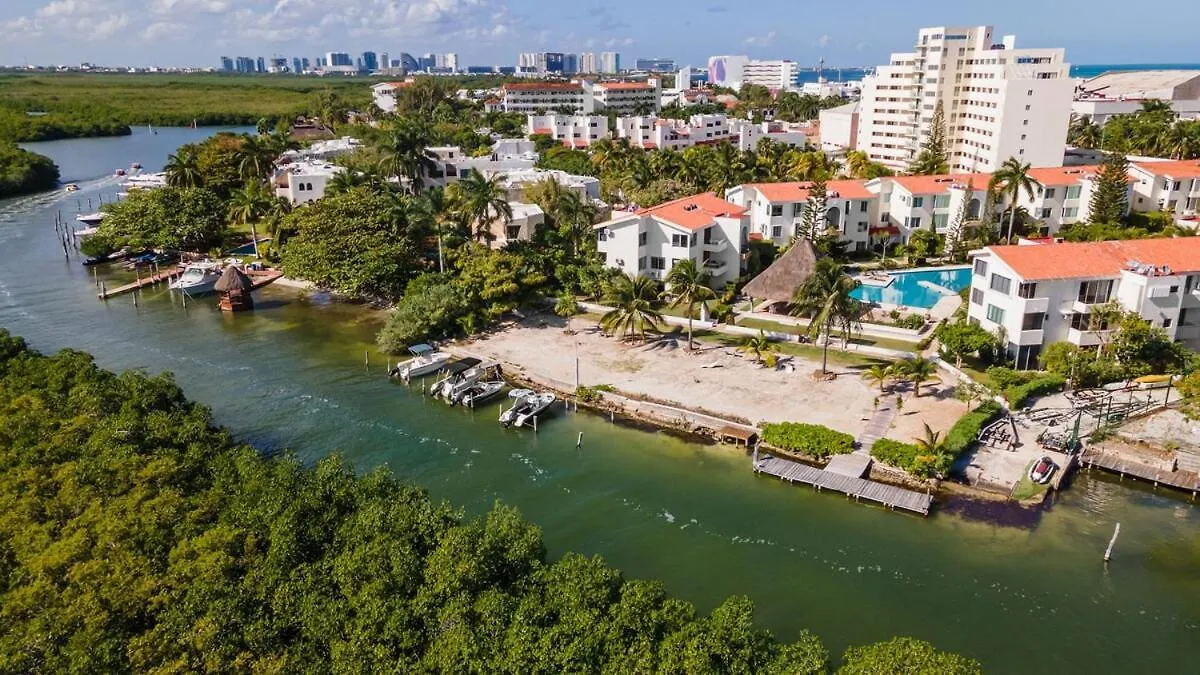 Lägenhet Spacious 2B With A Great Location In The Hotel Zone Km 4 Cancún