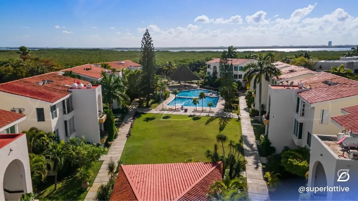 Spacious 2B With A Great Location In The Hotel Zone Km 4 Cancún Mexiko